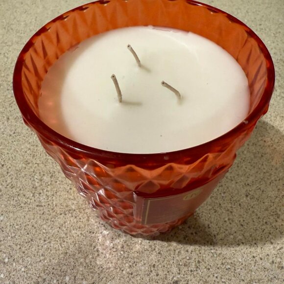 Hollyberry & Velvet 20oz Long Lasting Holiday Scented Jar Candle. - Picture 2 of 3